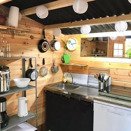 Tiny House Dans Les Bois A 10 Minutes De L'ocean Chalet